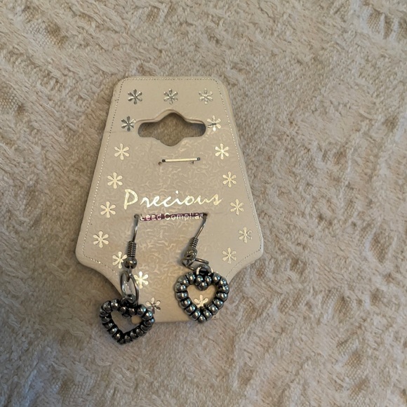 Earring bundle - Picture 3 of 5